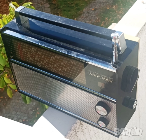 77 🎶 VEF-204 – Ретро радио със съвременно звучене 🎶