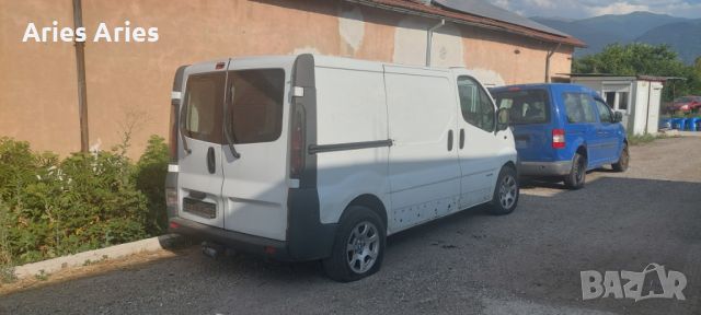 Renault Trafic 1,9 dci , Рено Трафик на части! Май 2003, снимка 2 - Бусове и автобуси - 46786764