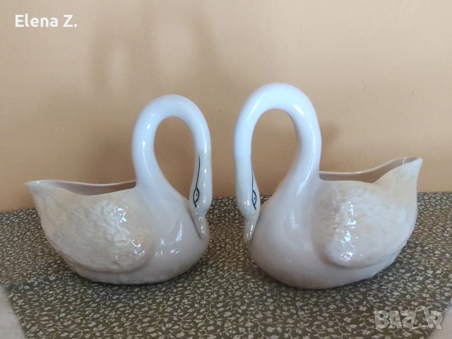Ръчно изработени и рисувани лебеди кариери Belleek, снимка 2 - Декорация за дома - 53439269