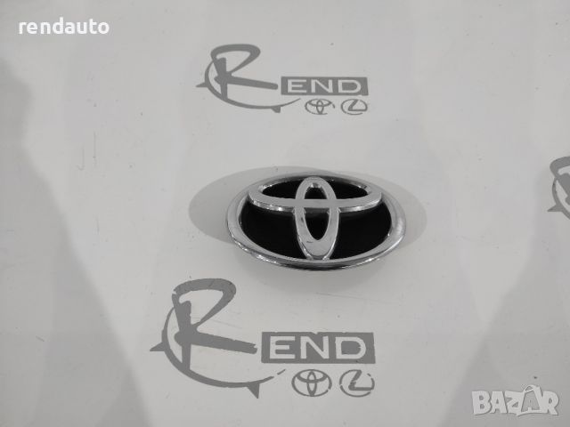 Емблема в предна броня за Toyota Verso 2009-2013 75311-0F030, снимка 1 - Части - 45395308