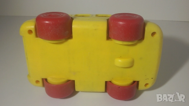Fisher Price school bus 1112 училищен автобус бус Roll-A-Round ретро играчка, снимка 10 - Колекции - 51503009