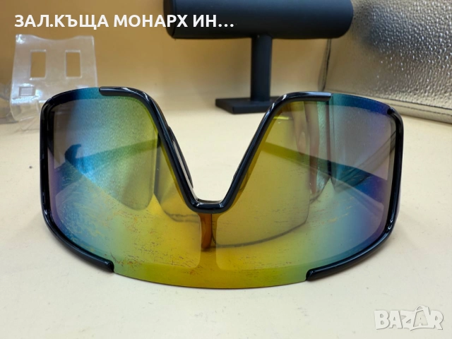 Слънчеви очила New Yorker/04.06.355.0171/ с леки драскотини по стъклата, снимка 3 - Слънчеви и диоптрични очила - 51801448