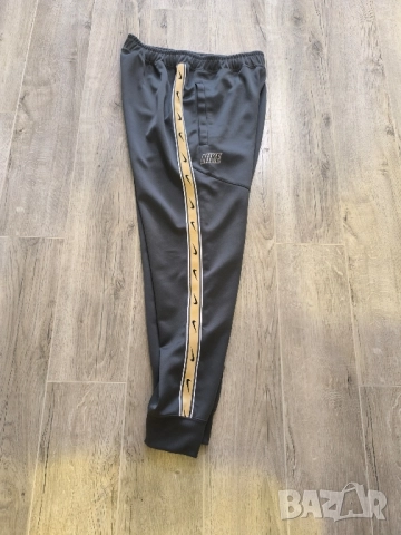 Nike Repeat Sport , снимка 3 - Спортни дрехи, екипи - 52512558