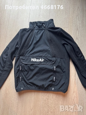 Nike яке 160 см