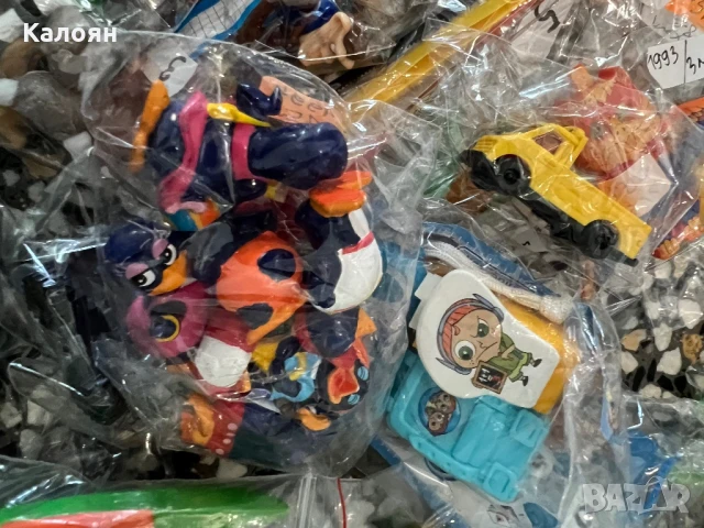 Kinder Surprise играчки колекция от над 400 броя. Цена за всички , снимка 15 - Колекции - 51225696