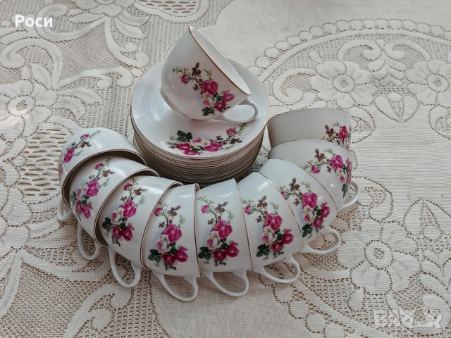 К-т чашки за кафе с позлатен кант, снимка 2 - Сервизи - 52732401