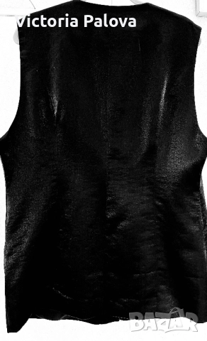 Удължен елек с подплата - елегантен и модерен силует, снимка 7 - Елеци - 52104225