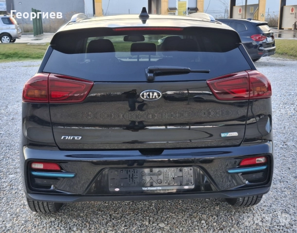 KIA e-Niro EV 64kWh full electric 204PS, снимка 6 - Автомобили и джипове - 52712203