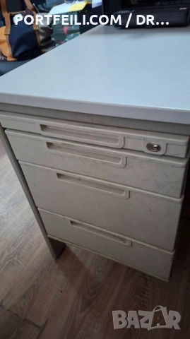 Масивно офис бюро с метална рамка и вградени шкафчета, снимка 2 - Бюра - 53620831