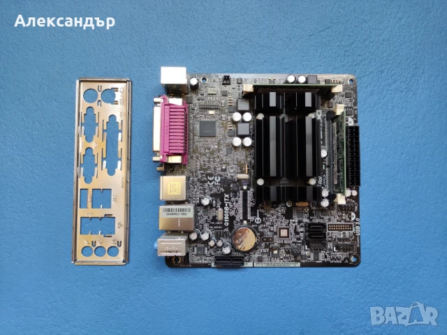 Дънна платка Asrock Q1900B-ITX, Intel® Quad-Core J1900, 8GB DDR3, HDMI