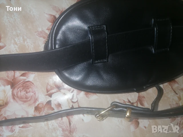 SHEIN Нова Дамска Кожена Чанта за Кръста , снимка 10 - Чанти - 50891549