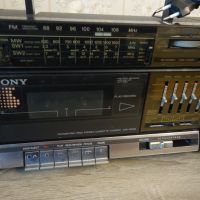 Радио касетофон SONY CFS-1000S, снимка 2 - Радиокасетофони, транзистори - 45687591
