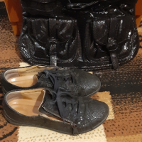Сет обувки и чанта, снимка 1 - Дамски ежедневни обувки - 45068895