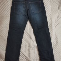 Нови ватирани дънки на Reserved 158 см, снимка 5 - Детски панталони и дънки - 45389798