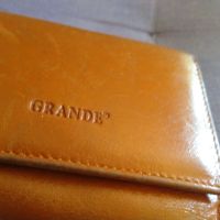 Гранде марково портмоне оранжево естествена кожа 105х80мм, снимка 2 - Портфейли, портмонета - 45083047