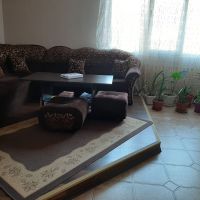 Продавам ъглов диван, снимка 1 - Дивани и мека мебел - 45178079