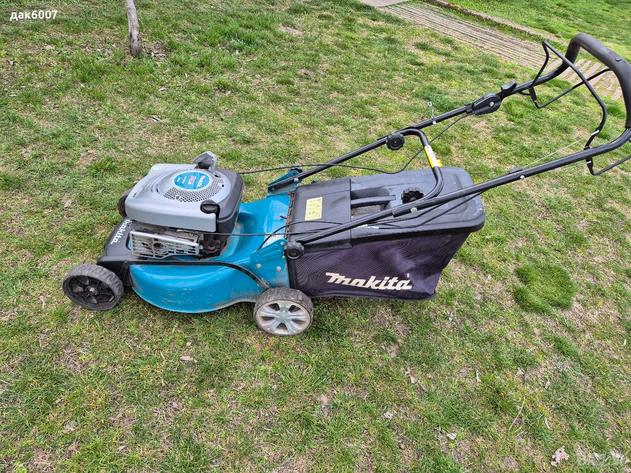 Бензинова косачка "MAKITA ", снимка 1