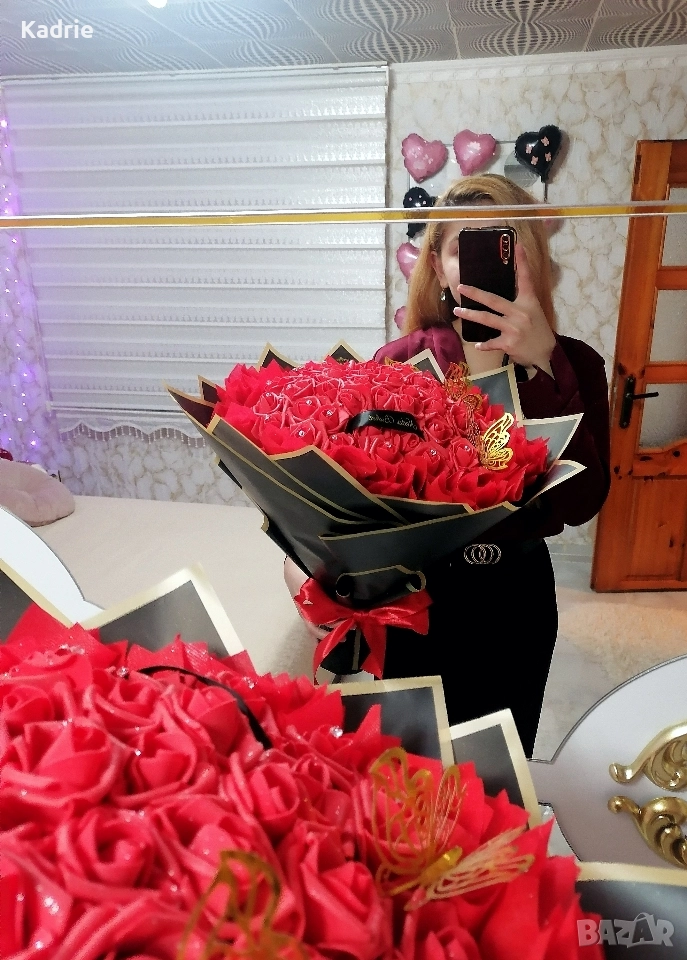 Вечен букет от 50 рози , снимка 1