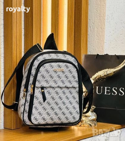 Guess Дамска Кожена Раница , снимка 1