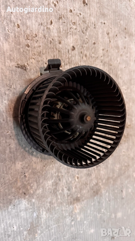 Вентилатор за парно за Nissan Note 2009 - F667217D / F667096L , снимка 1