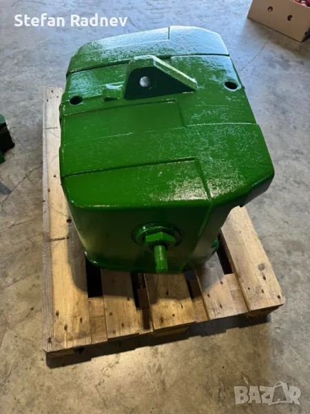 Оригинална тежест 900 kg. за трактори John Deere всички модели, снимка 1