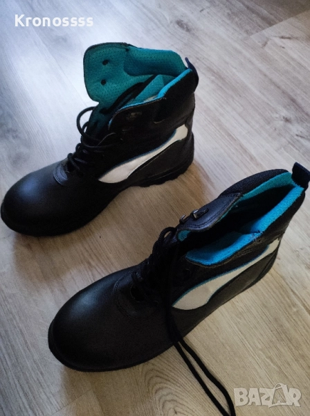 Работни обувки нови номер 45, снимка 1