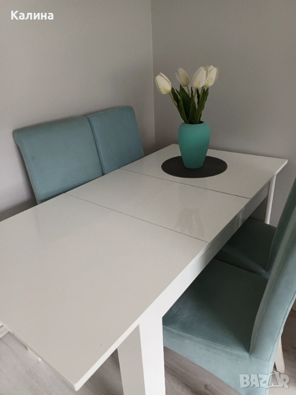 Прадавам масивна  маса бял гланц, снимка 1