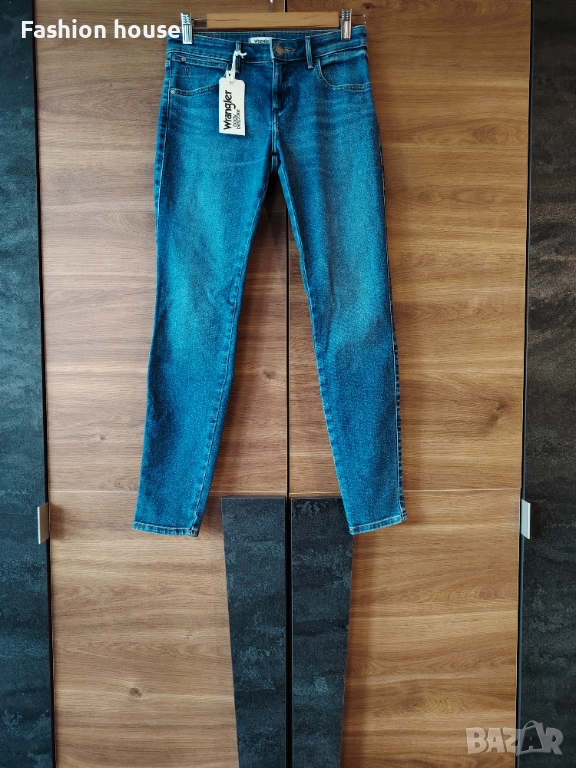 Дамски дънки Wrangler , снимка 1
