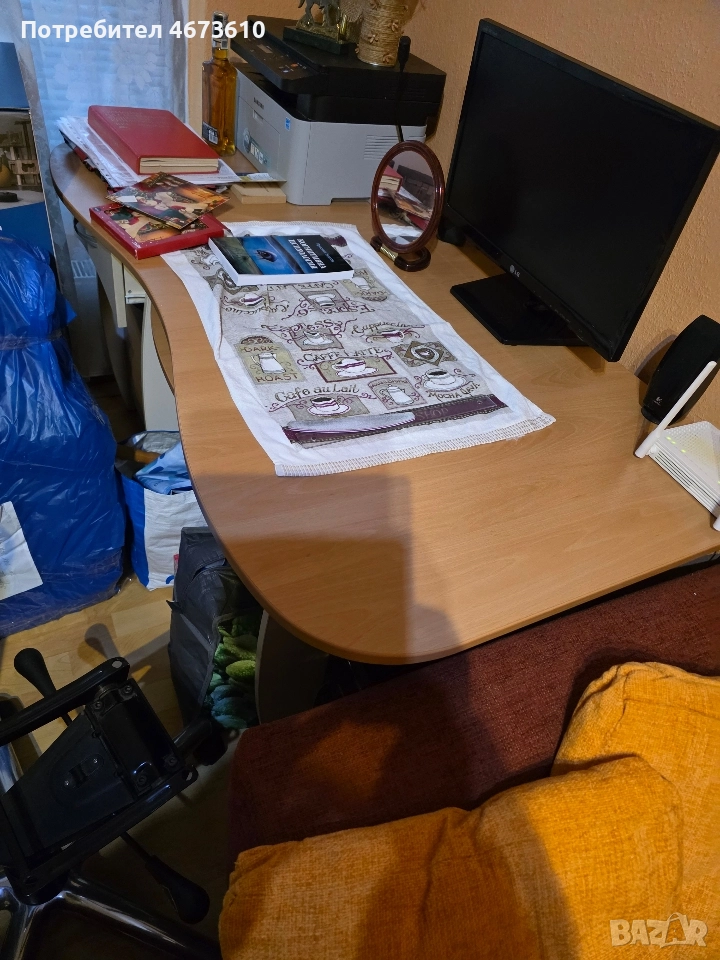 компютърна маса, снимка 1