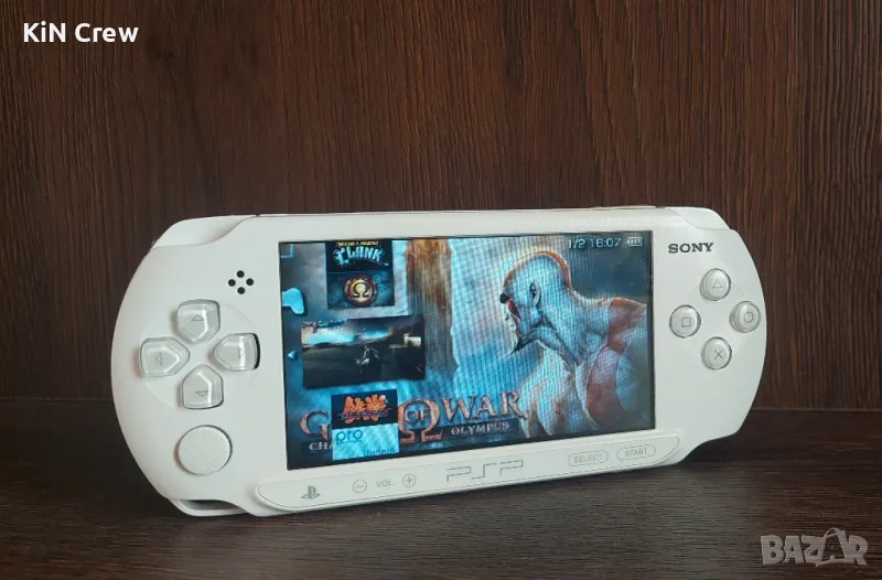 PSP - E1004 Street handheld Хакната конзола Play station portable, снимка 1