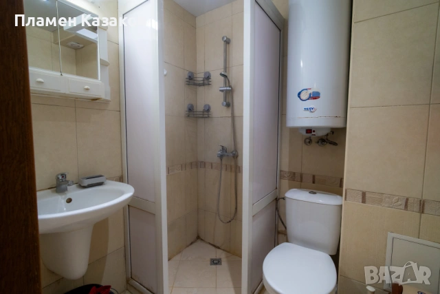 Тристаен апартамент Варна идеален център, снимка 9 - Апартаменти - 53614679