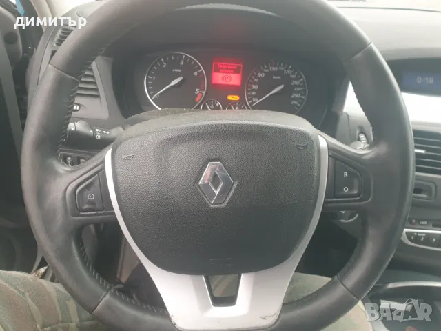 Renault Laguna 2.0dci 130кс, снимка 5 - Автомобили и джипове - 50318833
