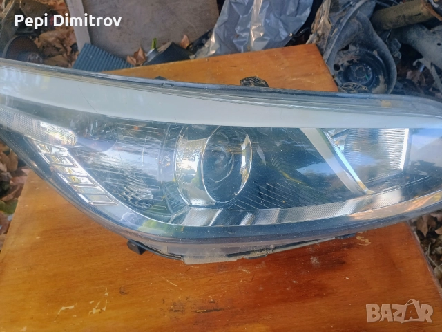 Десен фар 2013 KIA CEED 
