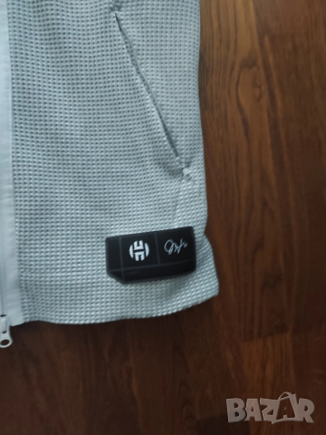 Adidas елек, снимка 6 - Спортни дрехи, екипи - 52496951