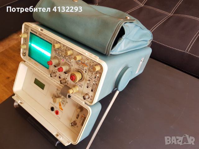 Осцилоскоп TEKTRONIX 2337, снимка 2 - Друга електроника - 46230173