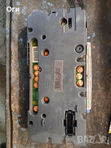 Километражно табло за Фолксваген Голф 3 1.9 дизел 1H5 919 033 M, снимка 2 - Части - 53836318