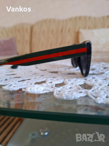 Gucci слънчеви очила, снимка 4 - Слънчеви и диоптрични очила - 45006779