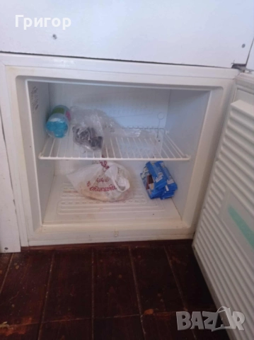 Фризер(220V) за кемпери/каравани, снимка 2 - Фризери - 51847308