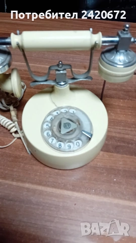 малка колекция ретро телефони, снимка 14 - Колекции - 53365512