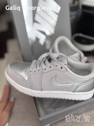 Маратонки Nike Jordan 1