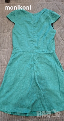Рокля XS с джобчета, снимка 2 - Детски рокли и поли - 54086458