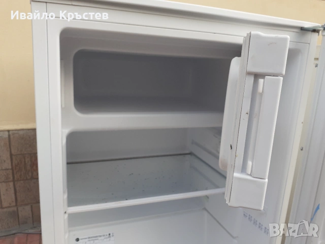 Продавам хладилник с камера , снимка 2 - Хладилници - 53886151