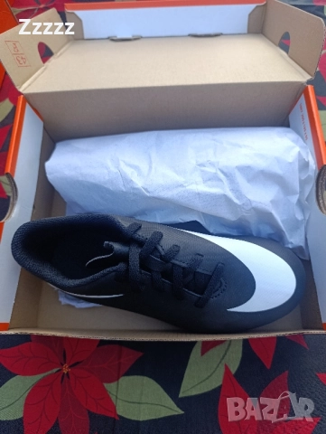 нови оригинални бутонки Найк , снимка 9 - Футбол - 52351591