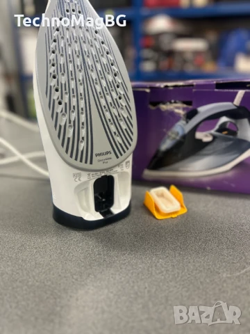 Ютия с пара Philips Azur 7000 , 2800 W, снимка 5 - Ютии - 51146241