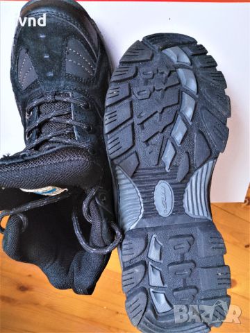 Нови Зимни обувки Runners, снимка 4 - Дамски боти - 45147373