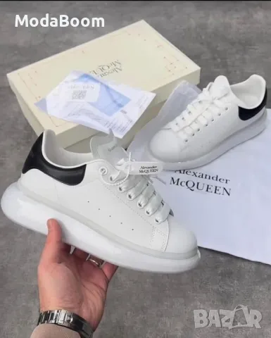 Alexander McQueen дамски маратонки , снимка 1 - Маратонки - 48759039