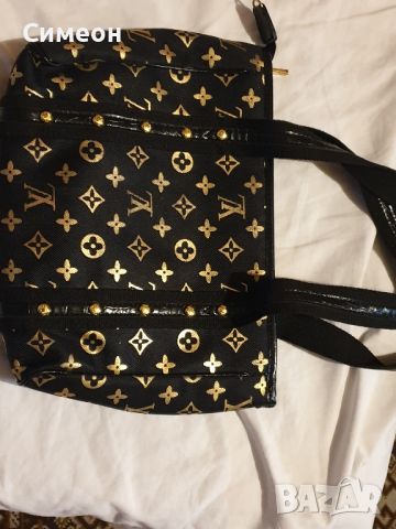 чанта Louis VUITTON, снимка 7 - Чанти - 46664087