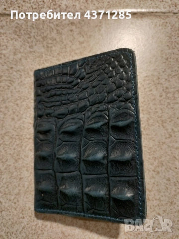 компактен кард холдер с 3 джоба+1 за лични документи , снимка 6 - Портфейли, портмонета - 53830460