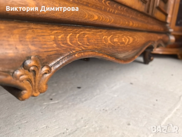 Витрина Chippendale , снимка 16 - Секции и витрини - 52081010