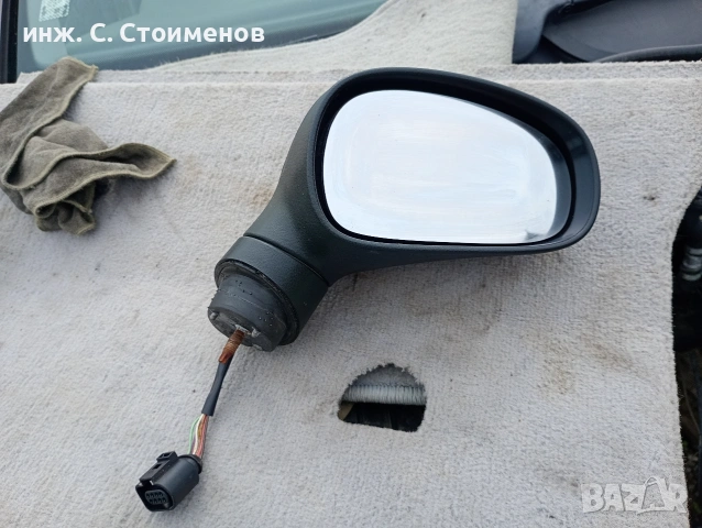 Дясно огледало с Ел. прибиране за Seat Leon 1p1 (2005-2012г)